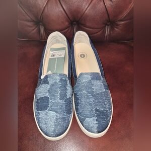 Revitalign Easton Size 11B New